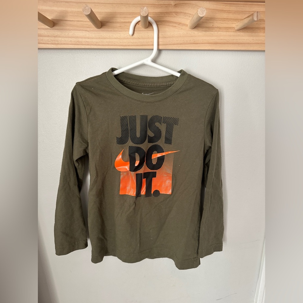Nike Kids Long Sleeve Shirt